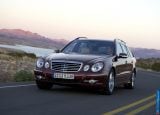 mercedes-benz_2006_e_class_estate_009.jpg