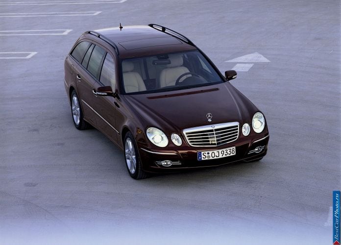 2006 Mercedes-Benz E-Class Estate - фотография 11 из 33