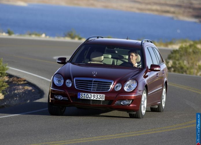 2006 Mercedes-Benz E-Class Estate - фотография 16 из 33