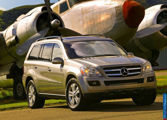 2006 Mercedes-Benz GL450 - фотография 1 из 89 2006 Mercedes-Benz GL450 - фотография 1 из 89