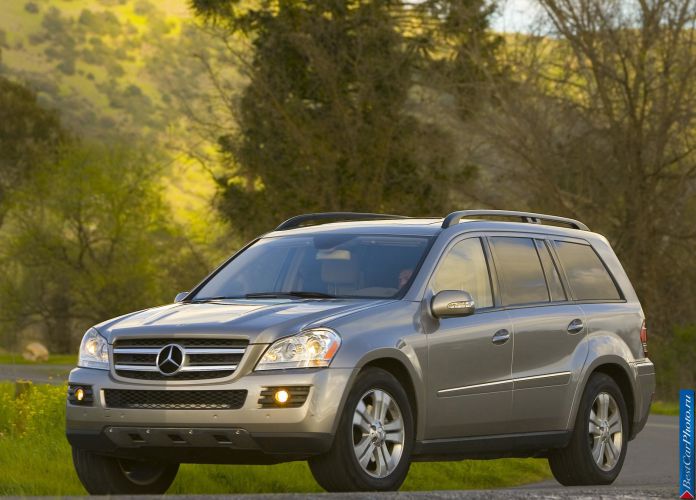 2006 Mercedes-Benz GL450 - фотография 22 из 89 2006 Mercedes-Benz GL450 - фотография 22 из 89