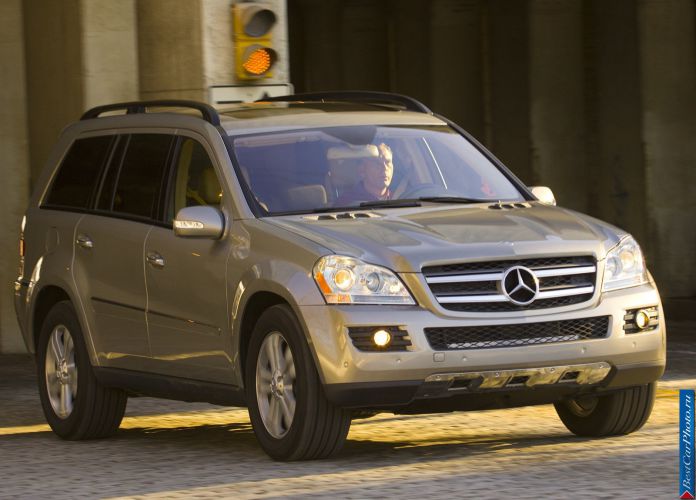 2006 Mercedes-Benz GL450 - фотография 33 из 89
