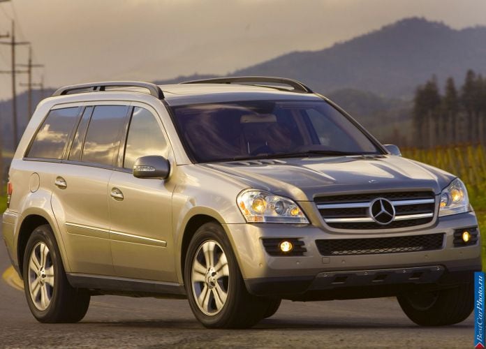 2006 Mercedes-Benz GL450 - фотография 35 из 89