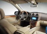 mercedes-benz_2006_gl_class_008.jpg