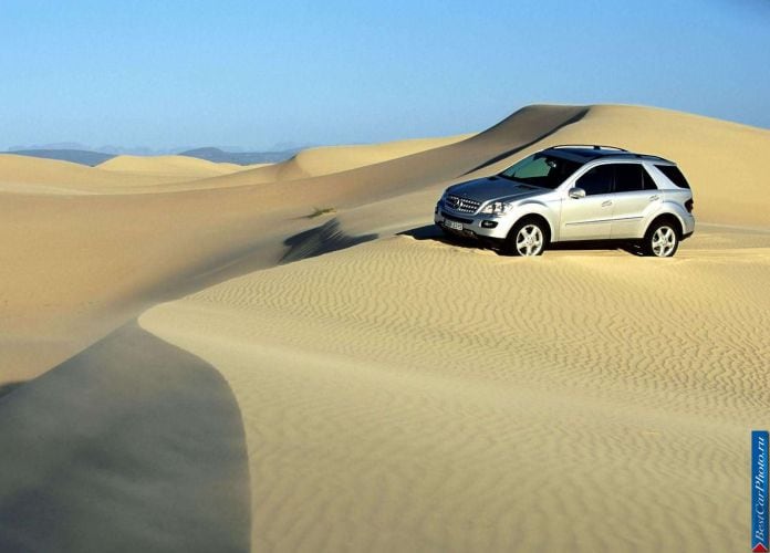 2006 Mercedes-Benz ML350 - фотография 6 из 63 2006 Mercedes-Benz ML350 - фотография 6 из 63