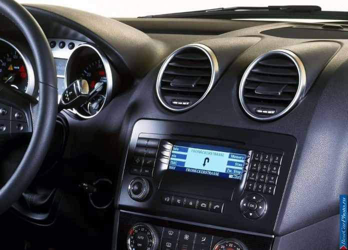 2006 Mercedes-Benz ML350 - фотография 48 из 63 2006 Mercedes-Benz ML350 - фотография 48 из 63