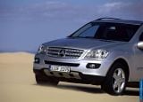 mercedes-benz_2006_ml350_056.jpg