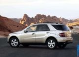 mercedes-benz_2006_ml500_012.jpg