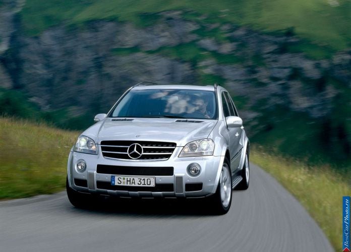 2006 Mercedes-Benz ML 63 AMG - фотография 2 из 11 2006 Mercedes-Benz ML 63 AMG - фотография 2 из 11