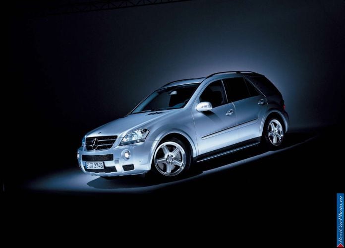 2006 Mercedes-Benz ML 63 AMG - фотография 4 из 11 2006 Mercedes-Benz ML 63 AMG - фотография 4 из 11
