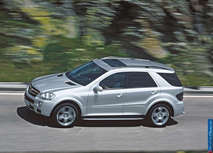 2006 Mercedes-Benz ML 63 AMG - фотография 5 из 11 2006 Mercedes-Benz ML 63 AMG - фотография 5 из 11