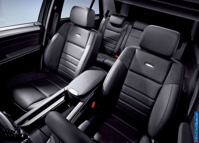 2006 Mercedes-Benz ML 63 AMG - фотография 10 из 11 2006 Mercedes-Benz ML 63 AMG - фотография 10 из 11