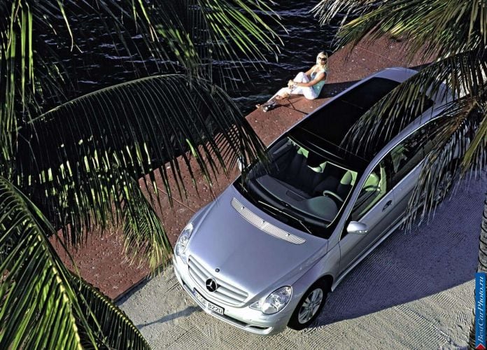 2006 Mercedes-Benz R500 - фотография 4 из 100