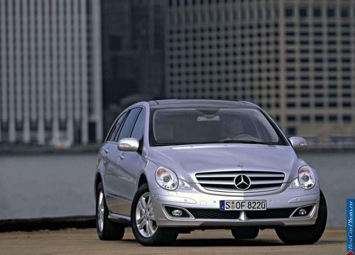 2006 Mercedes-Benz R500 - фотография 7 из 100 2006 Mercedes-Benz R500 - фотография 7 из 100
