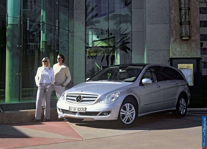 2006 Mercedes-Benz R500 - фотография 15 из 100 2006 Mercedes-Benz R500 - фотография 15 из 100