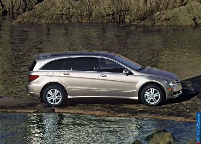 2006 Mercedes-Benz R500 - фотография 38 из 100