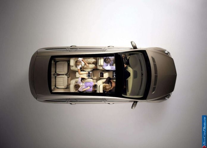 2006 Mercedes-Benz R500 - фотография 48 из 100 2006 Mercedes-Benz R500 - фотография 48 из 100