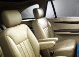 mercedes-benz_2006_r500_054.jpg