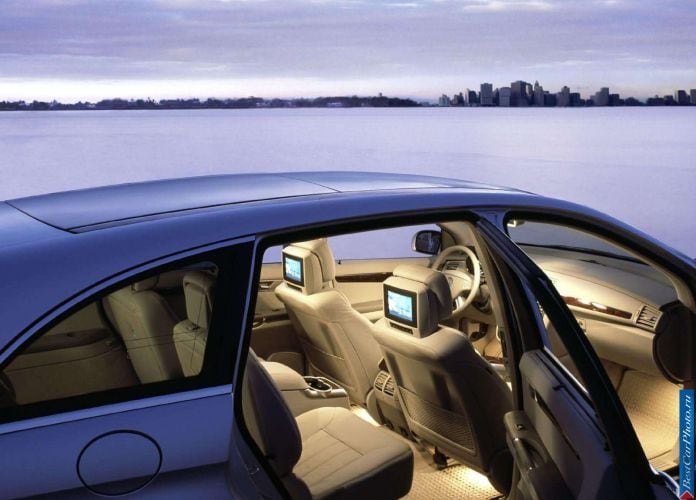 2006 Mercedes-Benz R500 - фотография 55 из 100 2006 Mercedes-Benz R500 - фотография 55 из 100