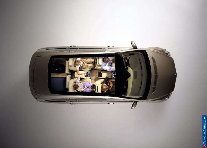 2006 Mercedes-Benz R500 - фотография 60 из 100 2006 Mercedes-Benz R500 - фотография 60 из 100