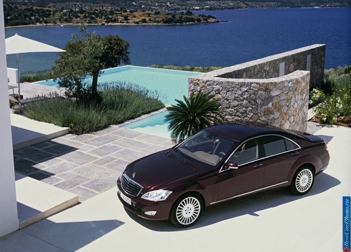 2006 Mercedes-Benz S-Class - фотография 4 из 177