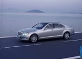 mercedes-benz_2006_s_class_008.jpg