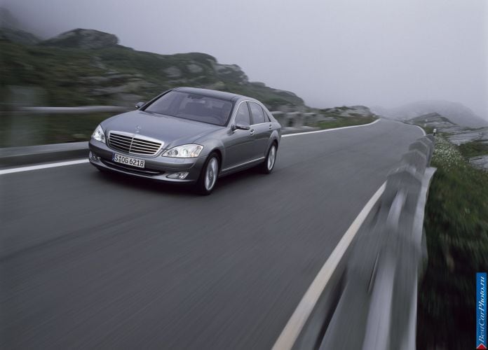 2006 Mercedes-Benz S-Class - фотография 14 из 177 2006 Mercedes-Benz S-Class - фотография 14 из 177