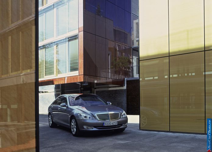 2006 Mercedes-Benz S-Class - фотография 36 из 177