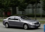 mercedes-benz_2006_s_class_038.jpg