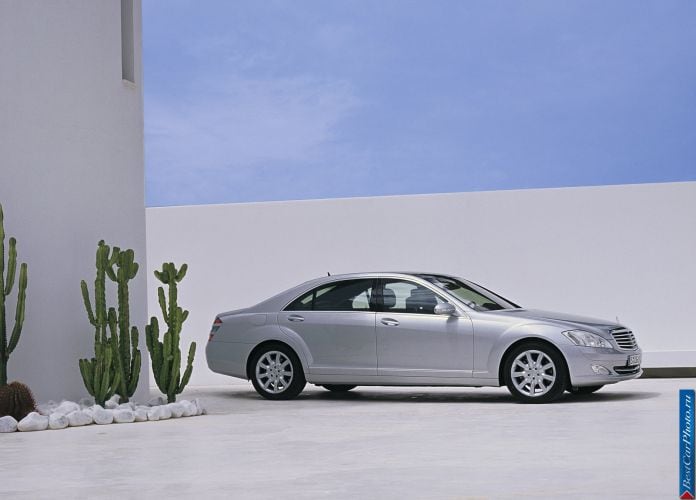 2006 Mercedes-Benz S-Class - фотография 49 из 177 2006 Mercedes-Benz S-Class - фотография 49 из 177