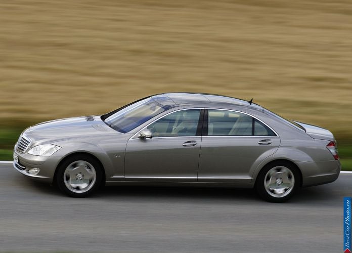 2006 Mercedes-Benz S-Class - фотография 51 из 177