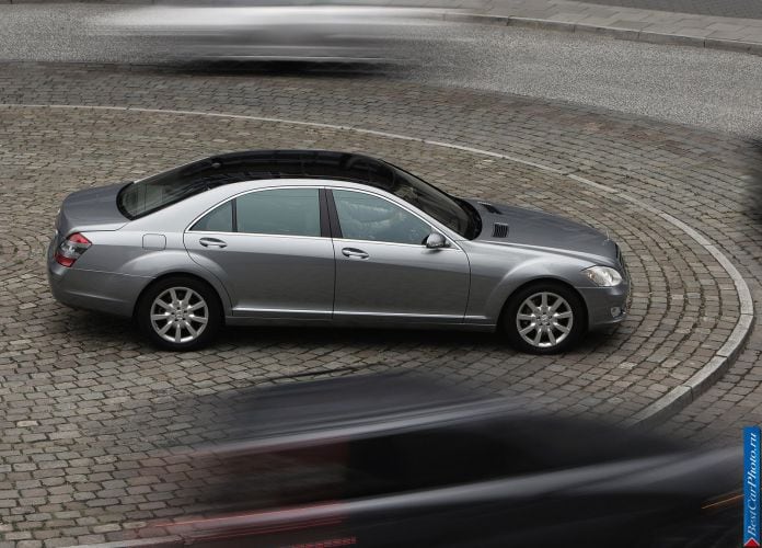 2006 Mercedes-Benz S-Class - фотография 66 из 177