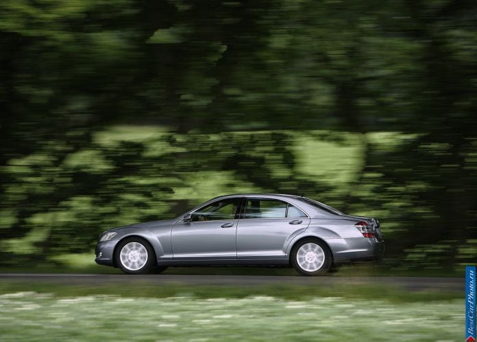 2006 Mercedes-Benz S-Class - фотография 72 из 177