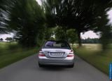 mercedes-benz_2006_s_class_090.jpg
