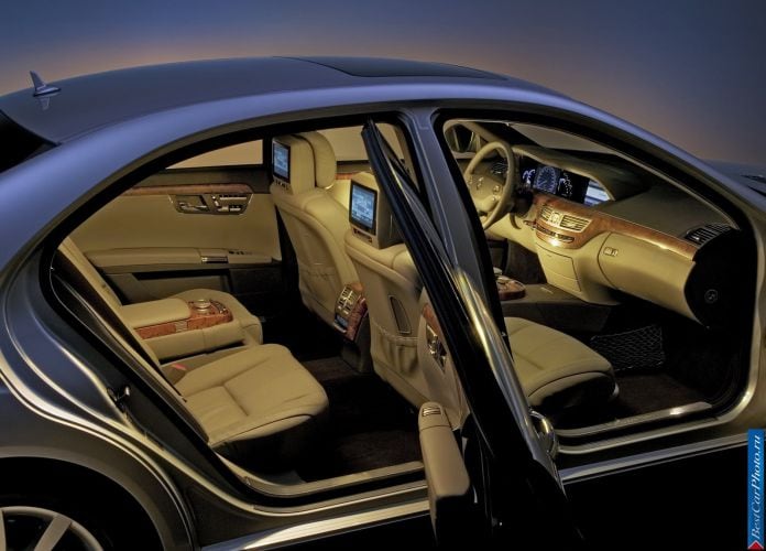 2006 Mercedes-Benz S-Class - фотография 115 из 177 2006 Mercedes-Benz S-Class - фотография 115 из 177