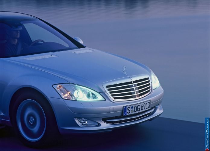 2006 Mercedes-Benz S-Class - фотография 133 из 177