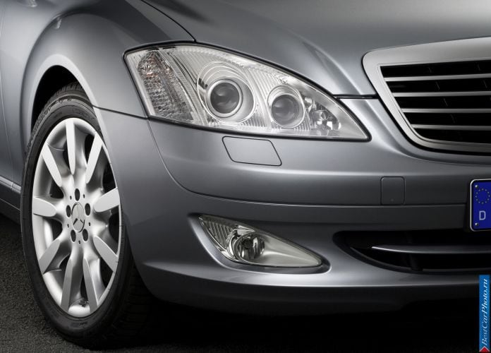 2006 Mercedes-Benz S-Class - фотография 136 из 177 2006 Mercedes-Benz S-Class - фотография 136 из 177