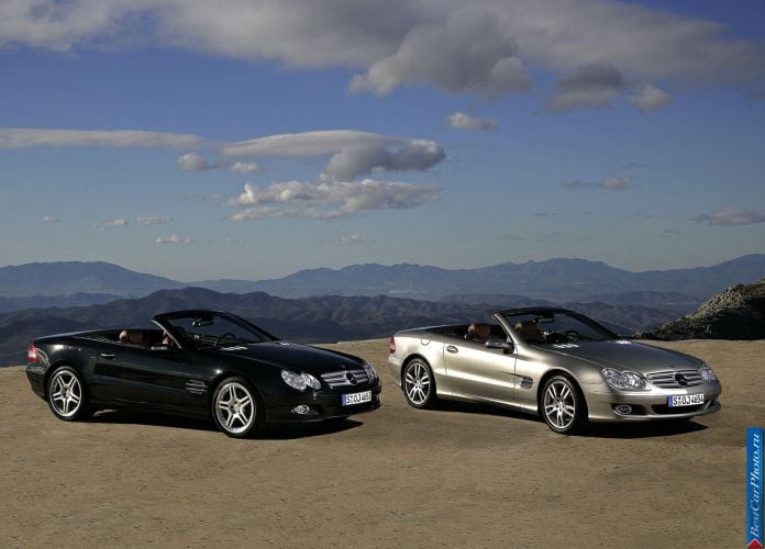 2006 Mercedes-Benz SL 500 - фотография 4 из 10 2006 Mercedes-Benz SL 500 - фотография 4 из 10