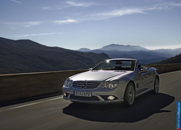 2006 Mercedes-Benz SL 55 AMG - фотография 2 из 28