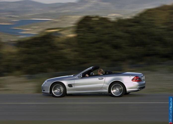 2006 Mercedes-Benz SL 55 AMG - фотография 11 из 28