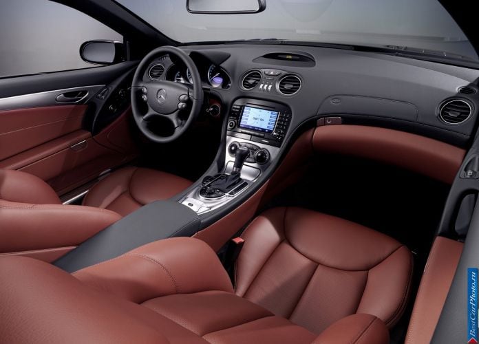 2006 Mercedes-Benz SL-Class - фотография 5 из 6
