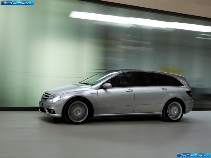 2007 Mercedes-Benz R 63 Amg - фотография 25 из 66 2007 Mercedes-Benz R 63 Amg - фотография 25 из 66
