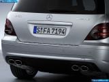 mercedes-benz_2007-r_63_amg_1600x1200_056.jpg