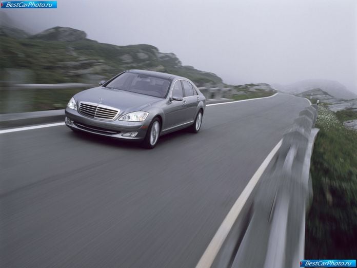 2007 Mercedes-Benz S550 - фотография 25 из 68 2007 Mercedes-Benz S550 - фотография 25 из 68