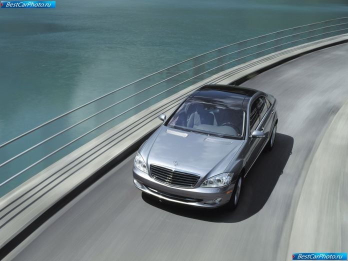 2007 Mercedes-Benz S550 - фотография 28 из 68 2007 Mercedes-Benz S550 - фотография 28 из 68