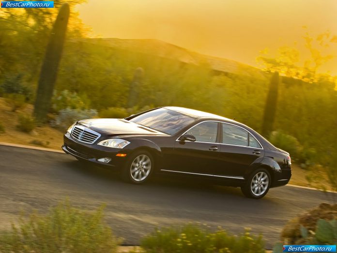 2007 Mercedes-Benz S550 - фотография 33 из 68