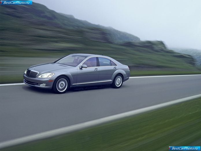 2007 Mercedes-Benz S550 - фотография 47 из 68