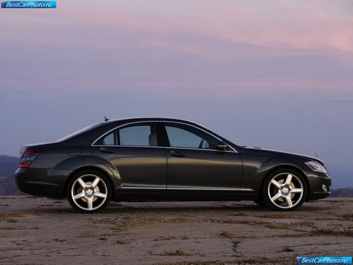 2007 Mercedes-Benz S 500 4matic - фотография 18 из 36 2007 Mercedes-Benz S 500 4matic - фотография 18 из 36