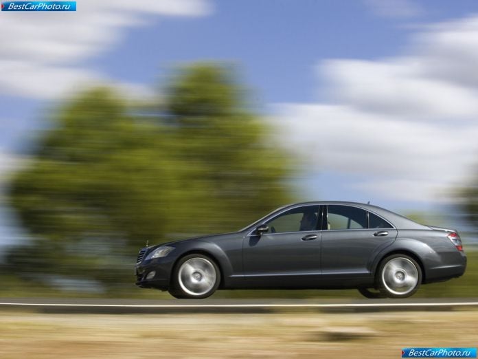 2007 Mercedes-Benz S 500 4matic - фотография 20 из 36 2007 Mercedes-Benz S 500 4matic - фотография 20 из 36