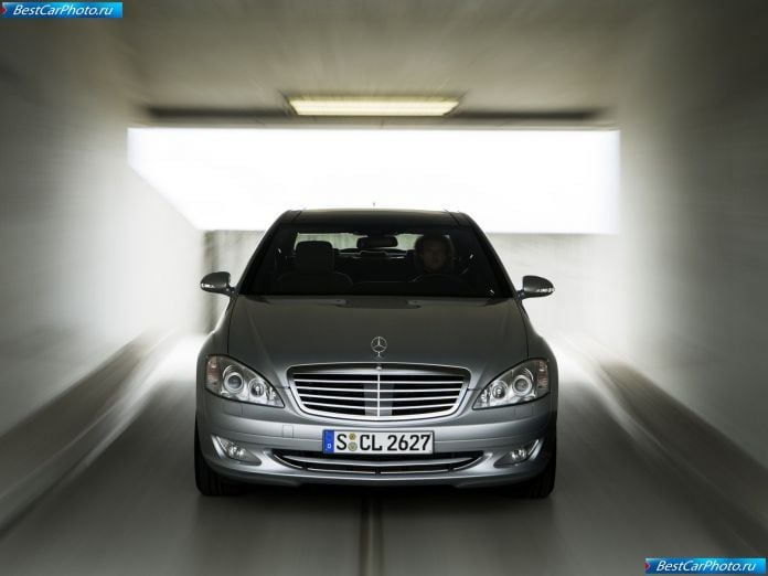 2007 Mercedes-Benz S 500 4matic - фотография 27 из 36